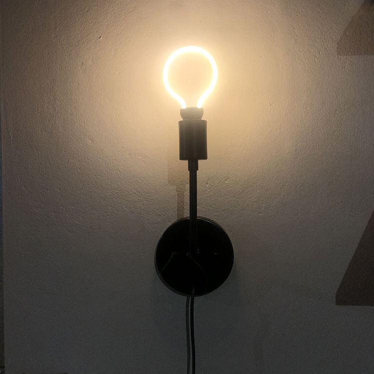 AlexAllen Studio Sconce wandlamp - zwart
