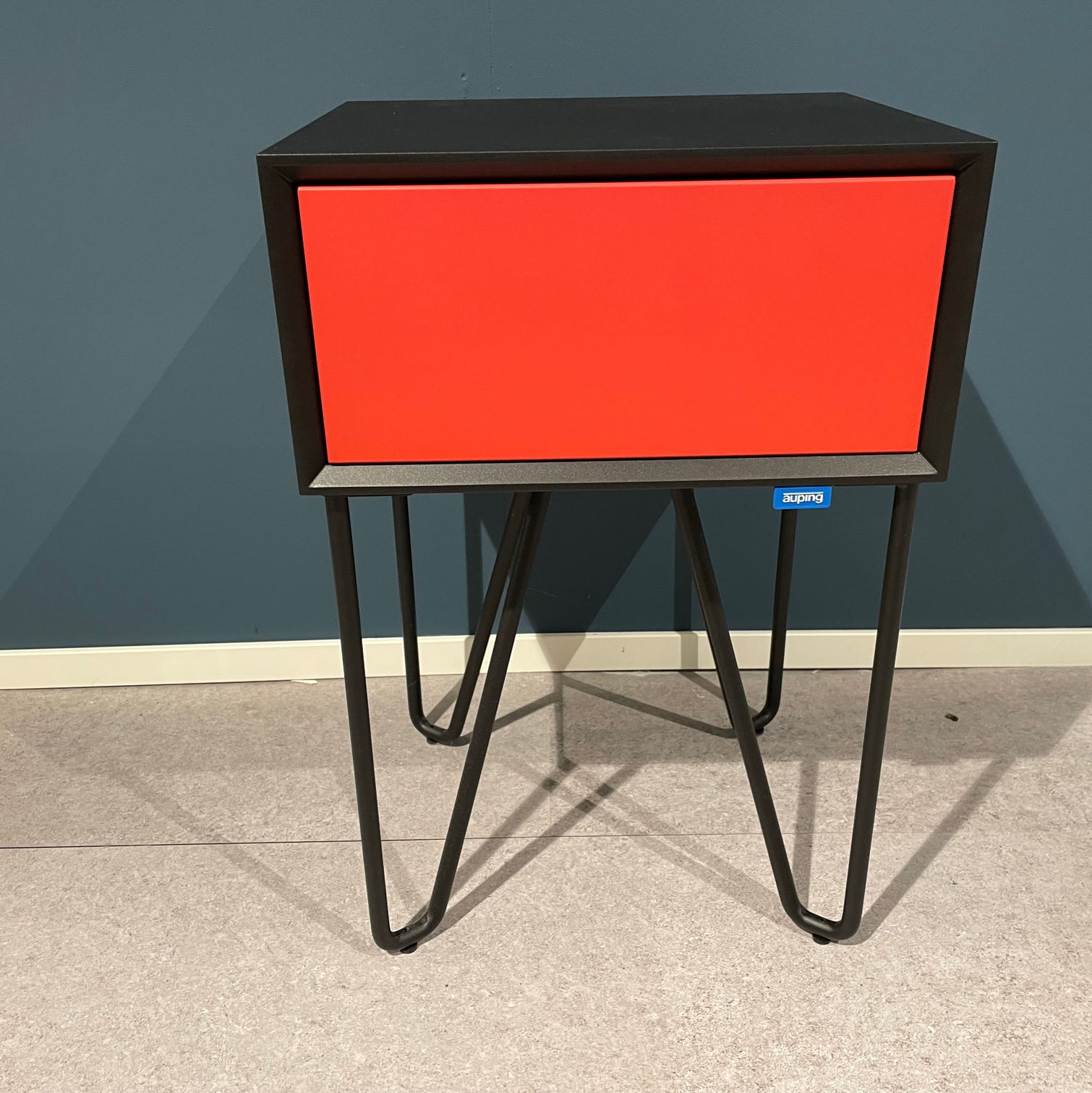 Auping Pixel nachtkastje - rood/zwart - Showroom