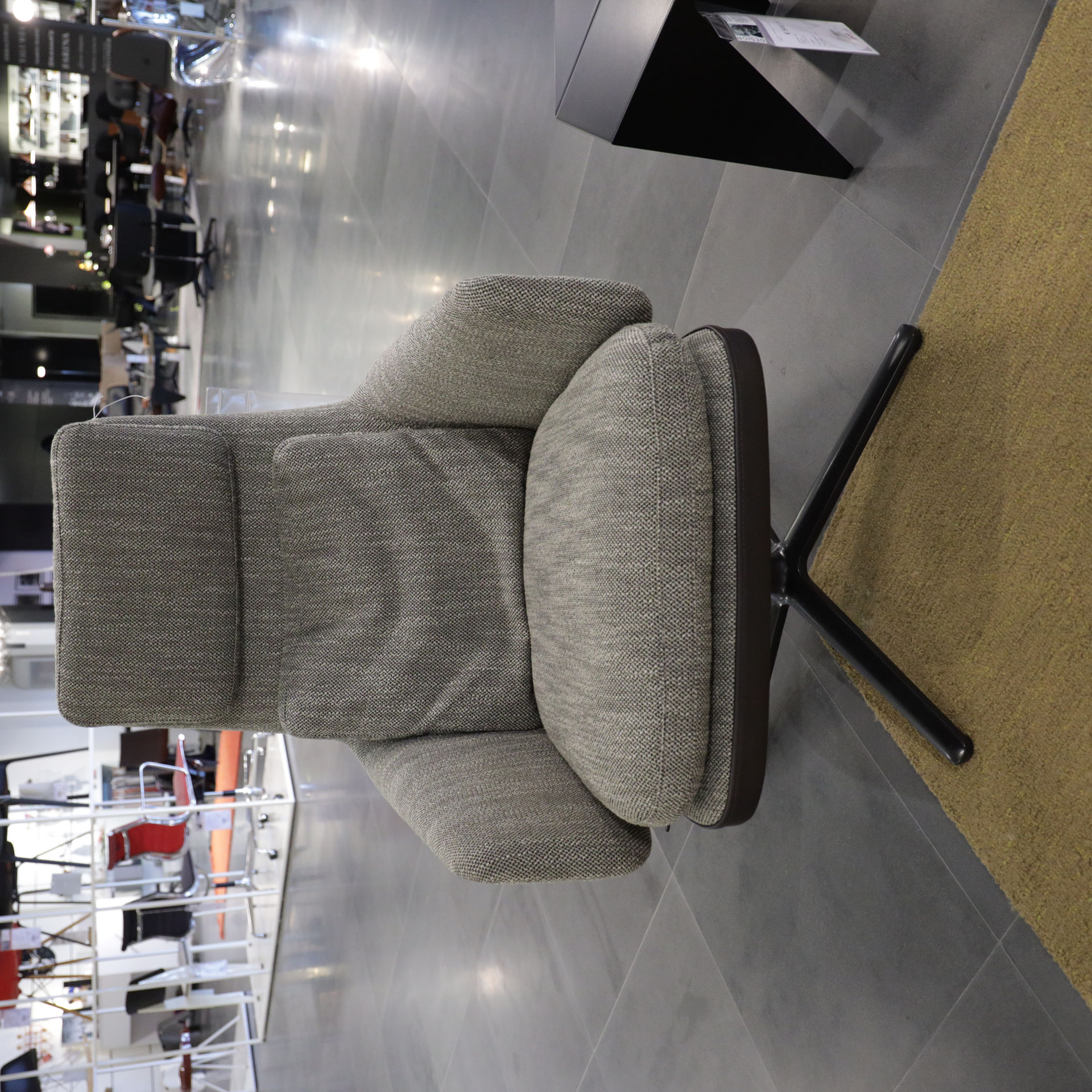 Vitra Outlet Showroommodellen.nl