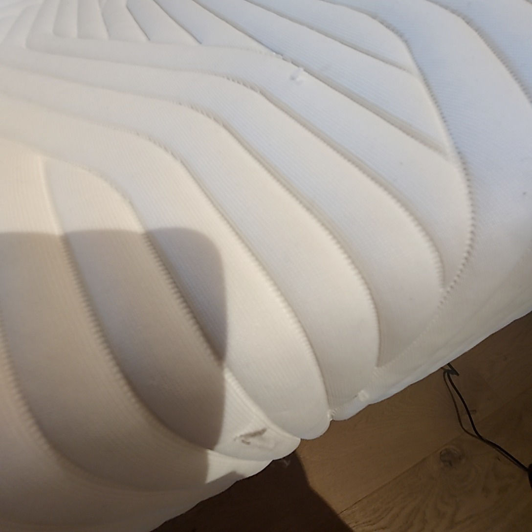 Tempur Zero G bed 90x210